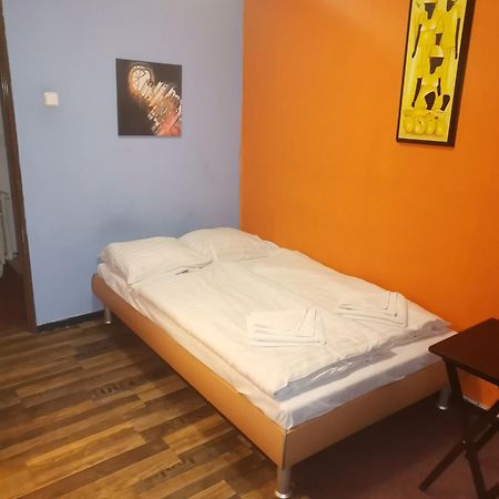 Hotel Praha Club Bed & Breakfast Praga Exterior foto