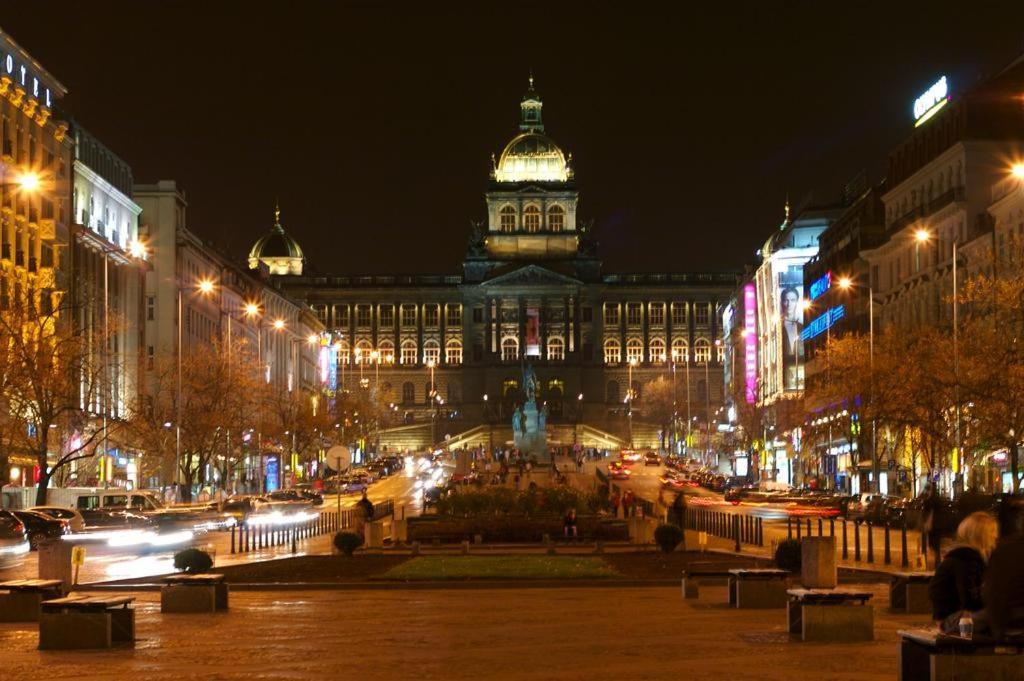 Hotel Praha Club Bed & Breakfast Praga Exterior foto
